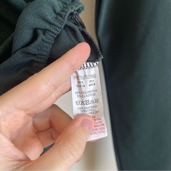 PrettyLittleThing Emerald Green Lace Up Long Sleeve Thong Bodysuit Size 4 - Picture 9 of 9